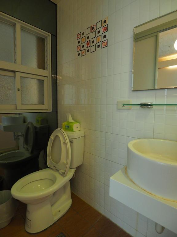 Ferienwohnung Turret Houses Tainan Exterior foto